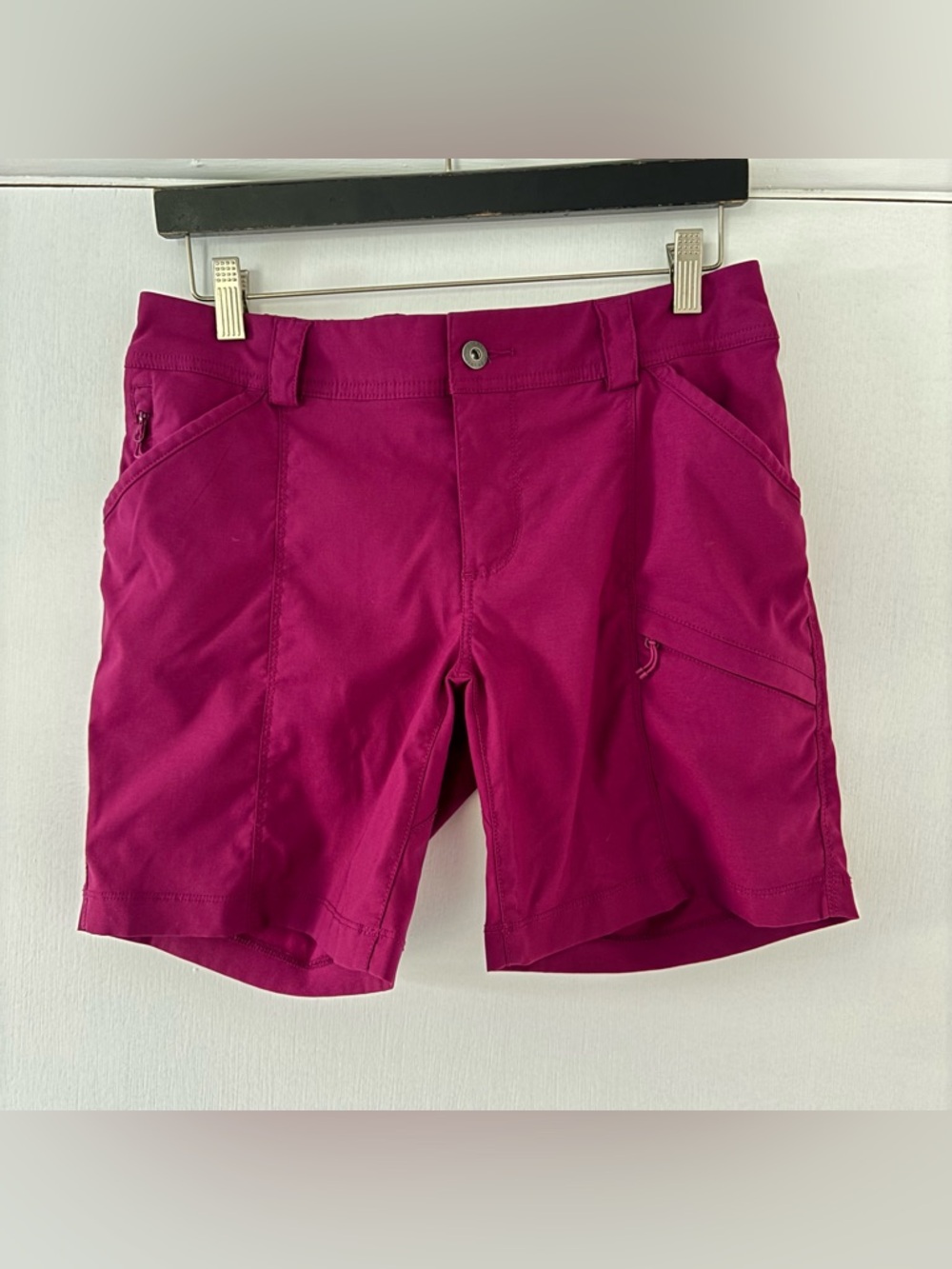 Duluth Dry On The Fly 7” shorts in magenta